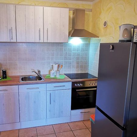 Studio Apartment Lela Ližnjan Εξωτερικό φωτογραφία