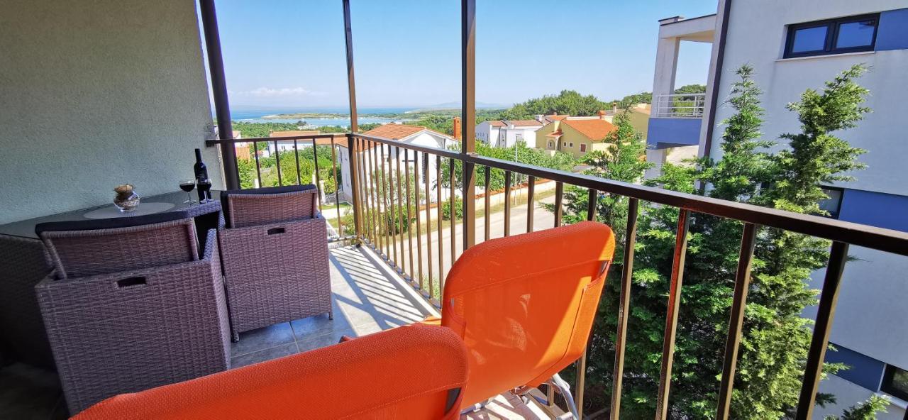 Studio Apartment Lela Ližnjan Εξωτερικό φωτογραφία