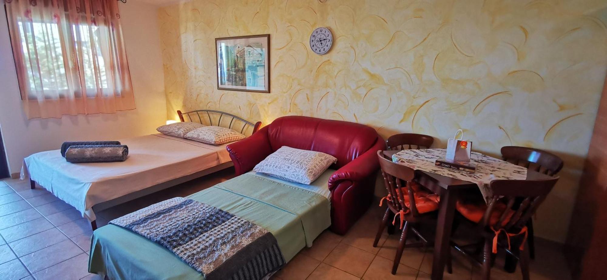 Studio Apartment Lela Ližnjan Εξωτερικό φωτογραφία